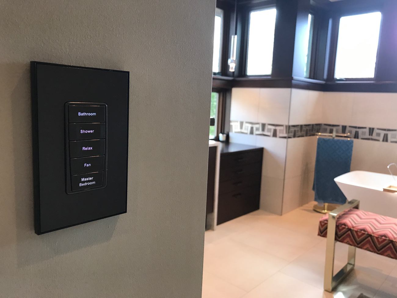 Home automation lighting control keypad